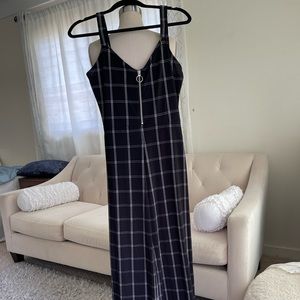 EXPRESS super wide leg checkered sleeveless jumpsuit -S